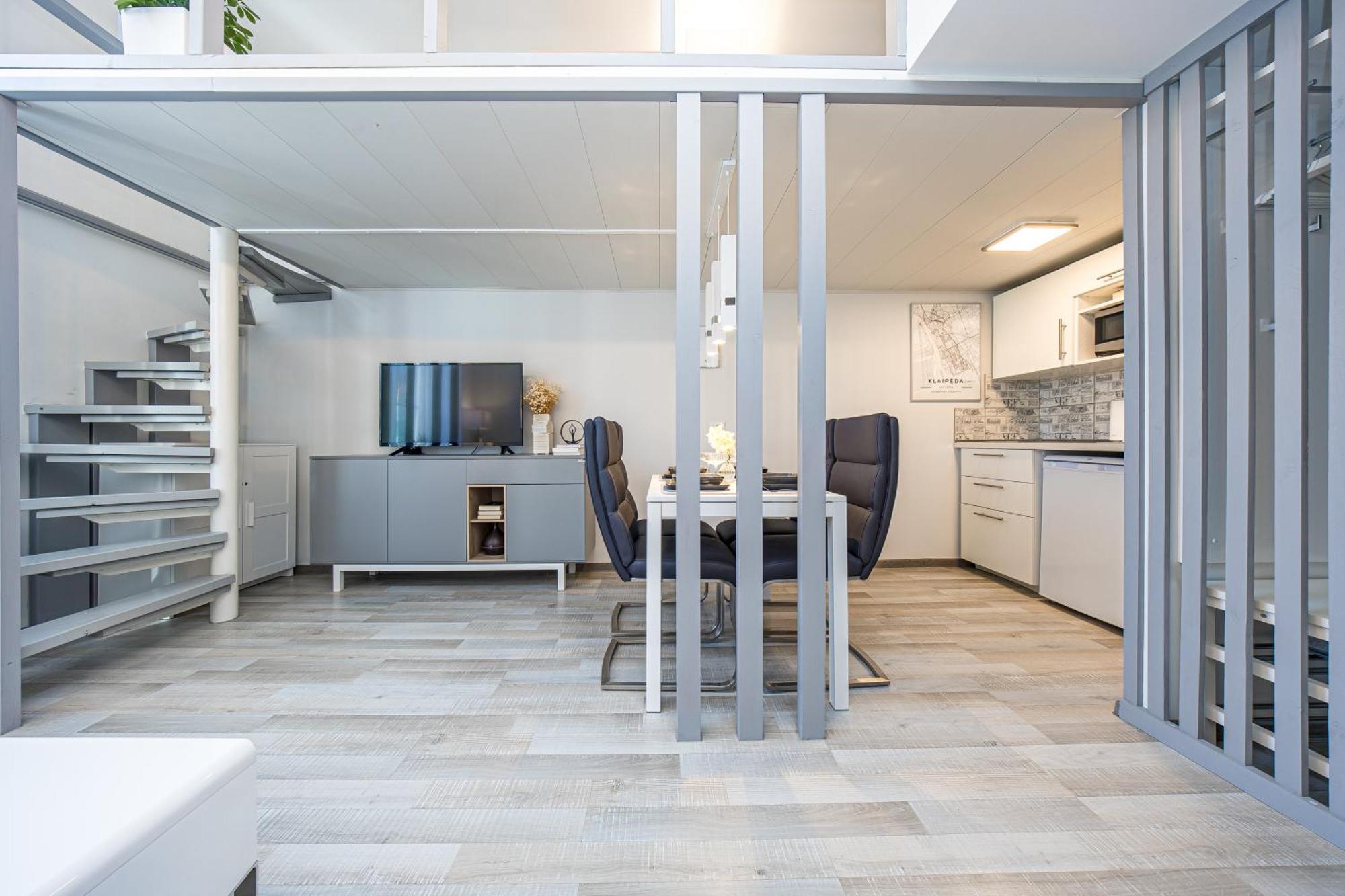 Loft Apartment In Klaipeda Oldtown Dış mekan fotoğraf